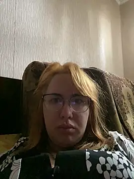 Snapshot of Melissa_lissa_ chatting on April 16, 12:17 pm Melissa lissa online show from April 16, 12:17 pm