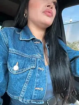 Snapshot of Sara_fun chatting on January 16, 3:56 pm Sara fun online show from January 16, 3:56 pm