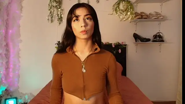 Sussan Oconell online show from May 20, 1:17 pm