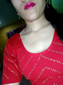 Snapshot of Sexy_Hena_69 chatting on April 16, 4:41 pm Sexy Hena 69 online show from April 16, 4:41 pm