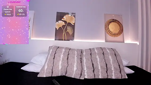 MelissaSaenzgh  online show from June 12, 3:16 am