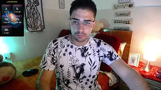 Snapshot of andders_ chatting on July 7, 12:46 am andders online show from July 7, 12:46 am