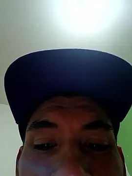 Snapshot of Tu_principe chatting on April 24, 10:18 am Tu principe online show from April 24, 10:18 am