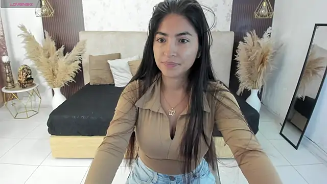 emy  ly online show from May 9, 11:26 am