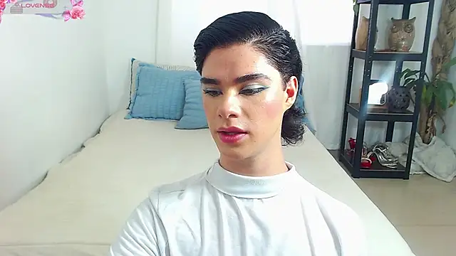 Snapshot of Rosseta_cute1 chatting on July 15, 10:04 pm Rosseta cute1 online show from July 15, 10:04 pm