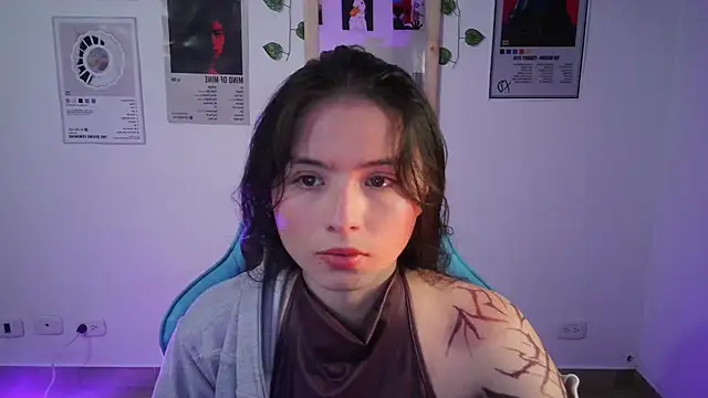 JadeMonet online show from April 17, 4:37 am