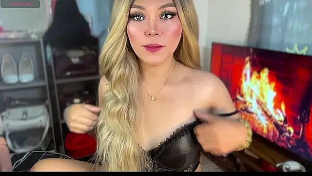 hannaBaby lisyos11 online show from May 17, 1:47 am