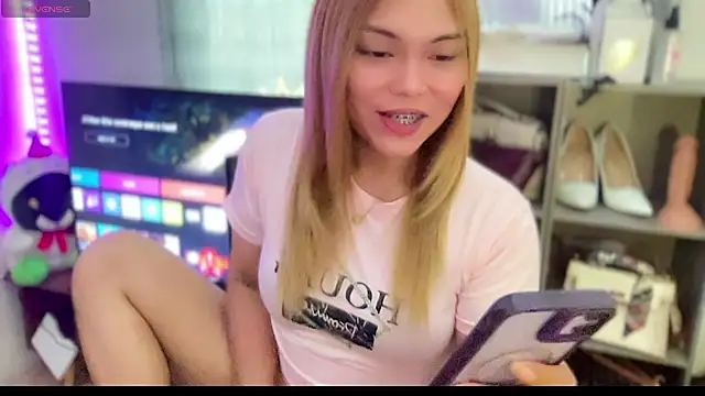 hannaBaby lisyos11 online show from June 5, 2:07 am