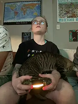 skyerose11 online show from April 23, 12:23 am