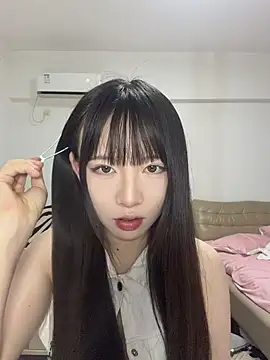 Snapshot of nide-baby chatting on June 25, 3:27 pm nide-baby online show from June 25, 3:27 pm