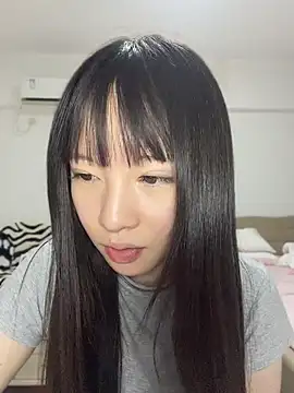Snapshot of nide-baby chatting on July 8, 4:11 pm nide-baby online show from July 8, 4:11 pm