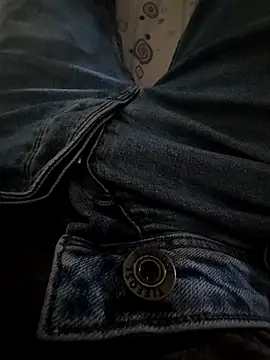 Snapshot of xTuguinha chatting on April 16, 3:46 pm xTuguinha online show from April 16, 3:46 pm