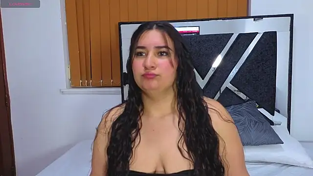 sofiagregorie online show from May 14, 11:39 am