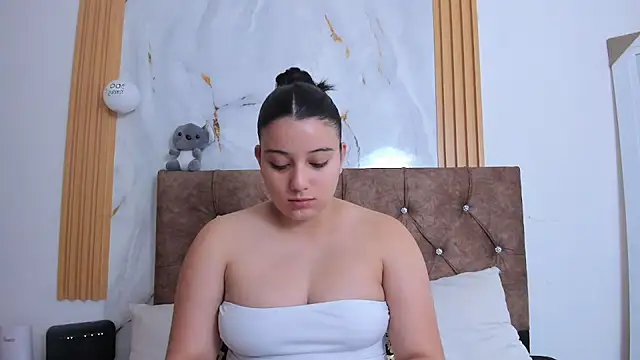 samantha  cruz online show from May 19, 12:11 pm