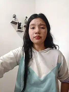 Snapshot of cherry_pinkie chatting on May 20, 7:53 pm cherry pinkie online show from May 20, 7:53 pm