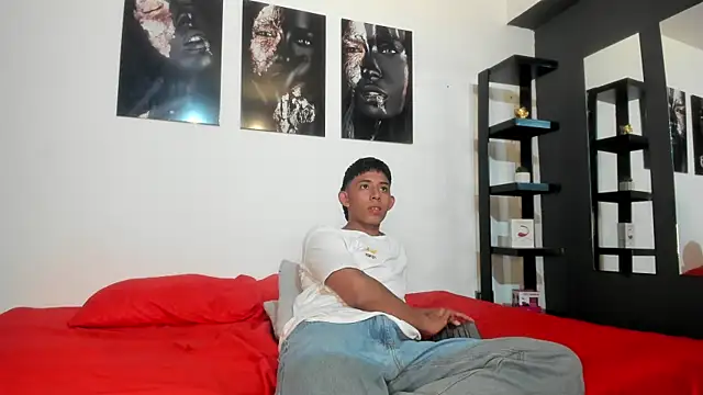 mateo crown online show from April 20, 8:54 pm