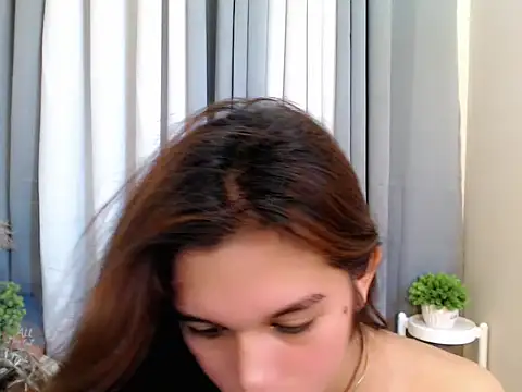 marie castro online show from May 5, 4:09 am