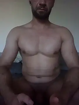 Maxi999-5 online show from June 3, 5:10 am