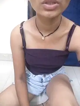Snapshot of Kamini_rani chatting on April 19, 6:10 pm Kamini rani online show from April 19, 6:10 pm