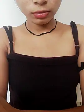 Snapshot of Kamini_rani chatting on May 20, 4:29 am Kamini rani online show from May 20, 4:29 am