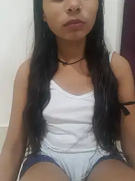 Snapshot of Kamini_rani chatting on May 31, 7:15 pm Kamini rani online show from May 31, 7:15 pm