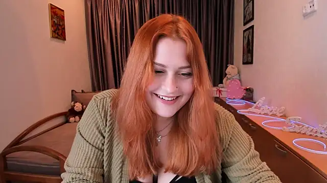 NoraLiin online show from May 9, 7:41 pm