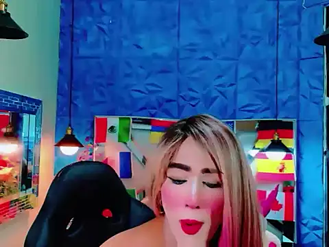 Snapshot of Nicolle_Morrisx chatting on June 12, 2:16 pm Nicolle Morrisx online show from June 12, 2:16 pm