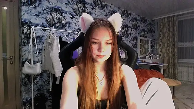 Snapshot of Princess_Mira chatting on June 26, 8:46 pm Princess Mira online show from June 26, 8:46 pm