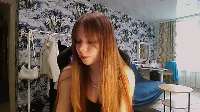Snapshot of Princess_Mira chatting on June 27, 12:33 pm Princess Mira online show from June 27, 12:33 pm