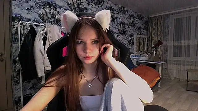 Snapshot of Princess_Mira chatting on July 14, 8:03 pm Princess Mira online show from July 14, 8:03 pm