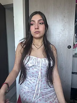 Soffy 20 online show from April 30, 5:41 pm