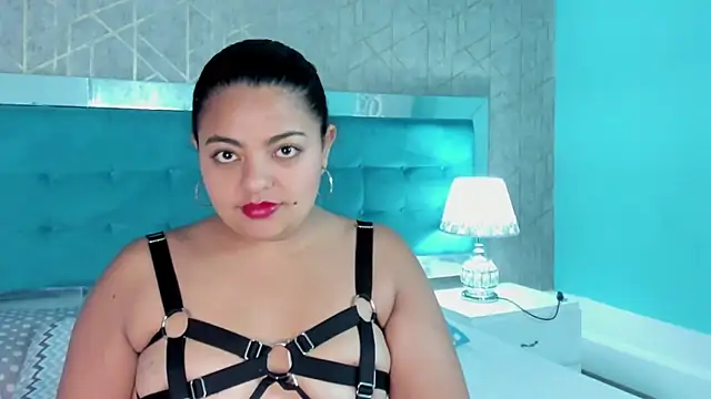 ScaarlettBlack online show from May 4, 1:18 pm