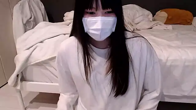 riri nyaon online show from May 1, 9:58 am