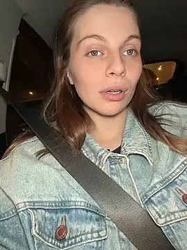 CtrlLove online show from April 18, 10:21 pm