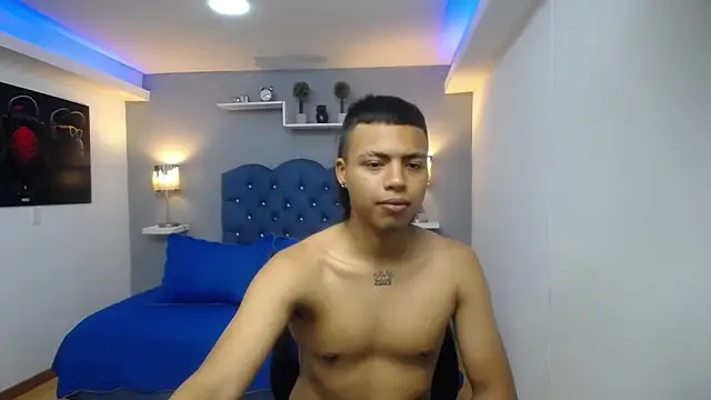 jacke stonne  online show from April 20, 1:14 pm