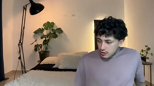 Noah and Steven online show from May 16, 10:08 pm