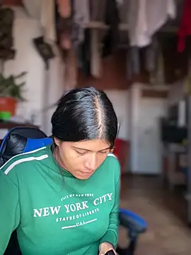 ElahiaMarquez online show from April 27, 9:02 pm