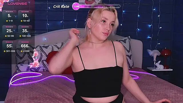 Snapshot of Crystal__Jull chatting on April 29, 4:44 pm Crystal Jull online show from April 29, 4:44 pm