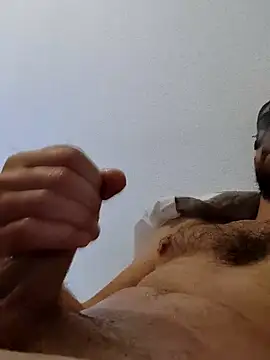 Snapshot of ifyouwant25 chatting on December 17, 8:23 am ifyouwant25 online show from December 17, 8:23 am