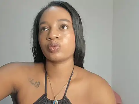 Snapshot of nia_brown chatting on July 2, 7:58 am nia brown online show from July 2, 7:58 am