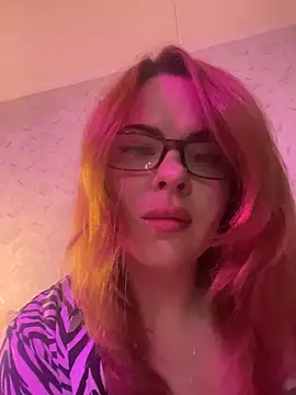 Snapshot of AmyPark_ chatting on July 15, 12:10 pm AmyPark online show from July 15, 12:10 pm