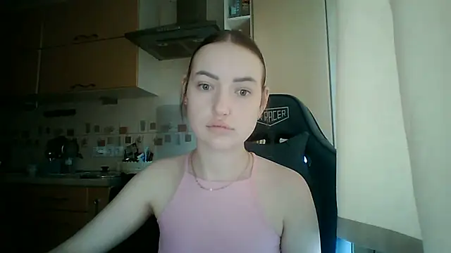 Snapshot of Lisanta chatting on May 29, 12:25 pm Lisanta online show from May 29, 12:25 pm