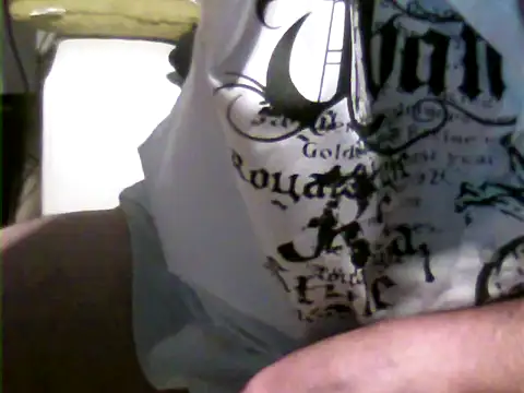 Snapshot of Barloo chatting on June 20, 2:25 am Barloo online show from June 20, 2:25 am