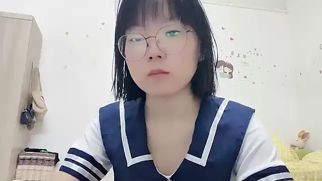 Belle-LL online show from May 30, 3:42 pm