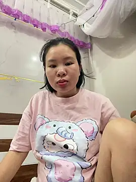 Snapshot of Swan_69 chatting on April 23, 3:25 pm Swan 69 online show from April 23, 3:25 pm