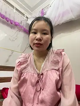 Snapshot of Swan_69 chatting on April 29, 5:00 am Swan 69 online show from April 29, 5:00 am