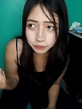 Snapshot of HonyHanna chatting on July 14, 5:01 am HonyHanna online show from July 14, 5:01 am