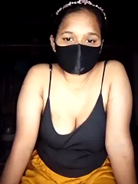 Snapshot of Akhira_2026 chatting on April 23, 3:47 pm Akhira 2026 online show from April 23, 3:47 pm