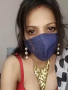 lovelyrosewifey online show from May 6, 4:56 pm