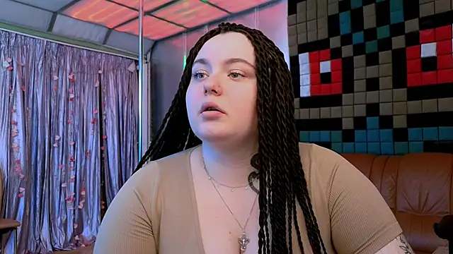 CatherineClaire online show from June 6, 4:44 pm